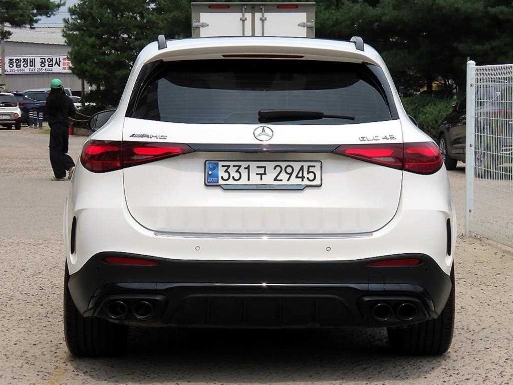 벤츠 GLC 클래스 GLC클래스 X254 AMG GLC 43 4MATIC 이미지 4