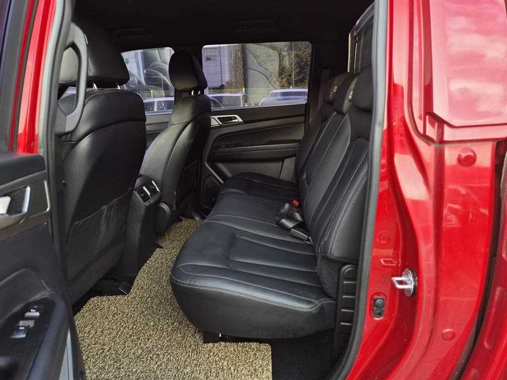 KG모빌리티(쌍용) 렉스턴 렉스턴 스포츠 칸 디젤 2.2 4WD 프로페셔널 X 이미지 9