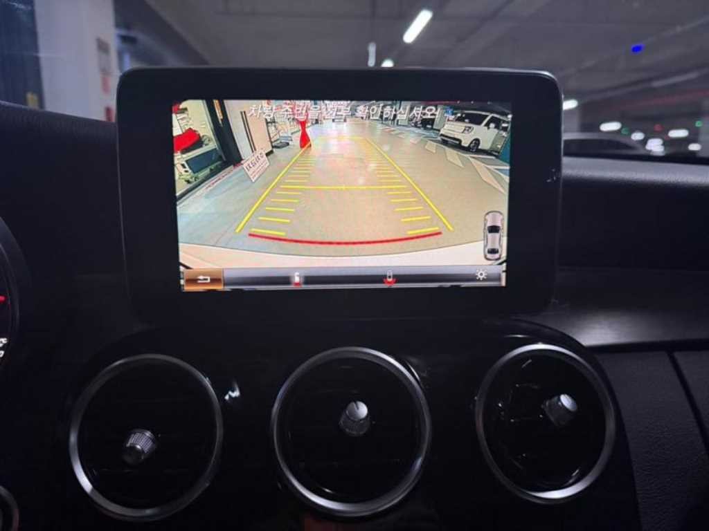 벤츠 C 클래스 C클래스 W205 C220 d 아방가르드 이미지 11