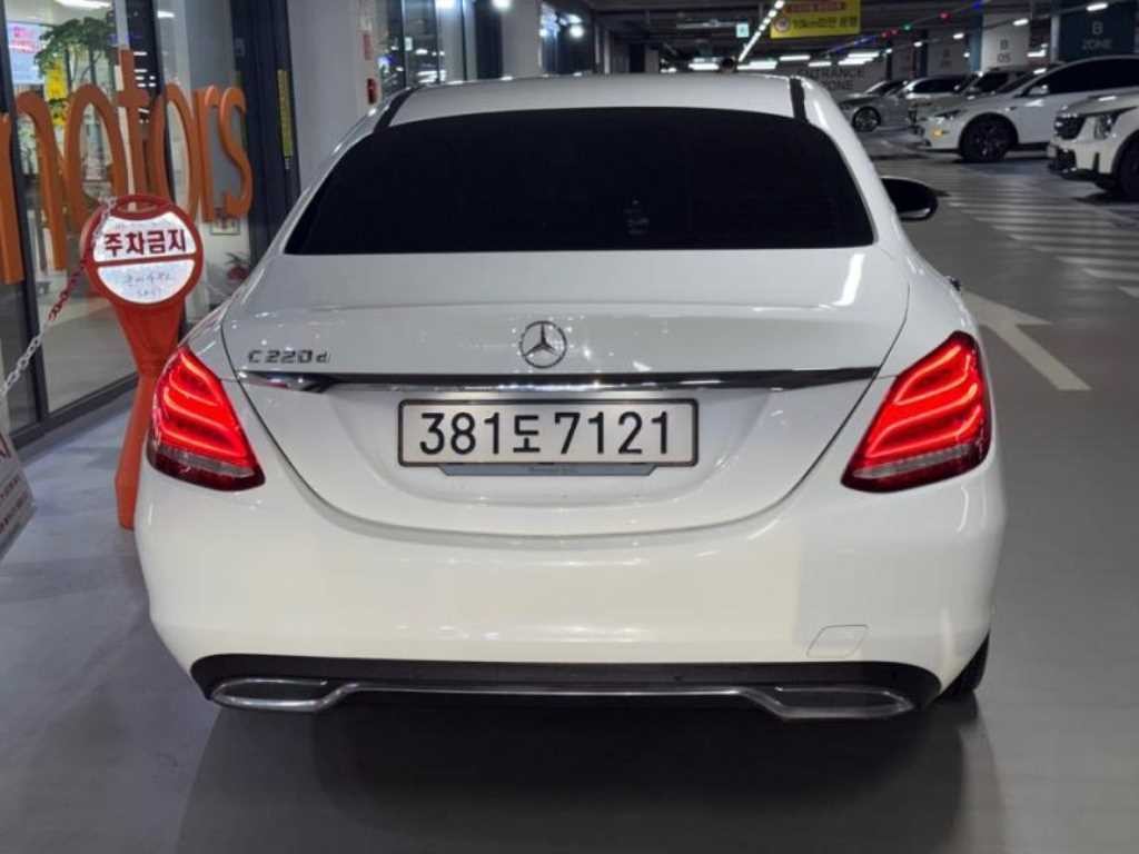 벤츠 C 클래스 C클래스 W205 C220 d 아방가르드 이미지 5