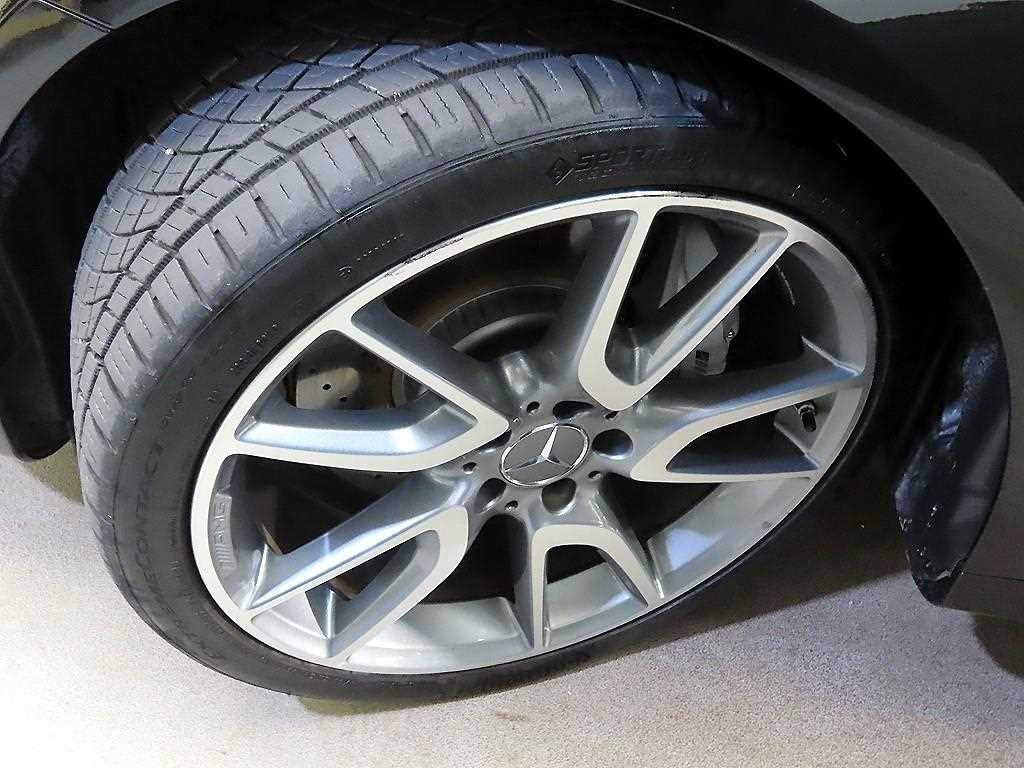 벤츠 E 클래스 E-클래스 W213 E43 AMG 4MATIC 이미지 20