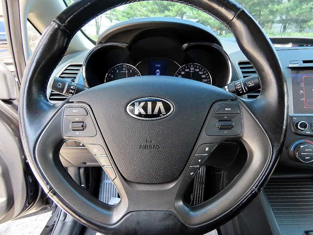 기아 K3 1.6 GDI 트렌디 이미지 8