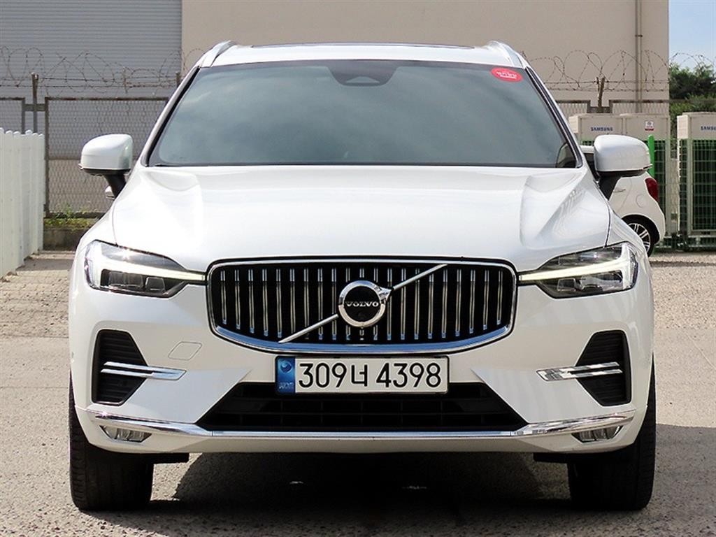 볼보 XC60 XC60(2세대) B5 AWD 얼티메이트 브라이트 이미지 1
