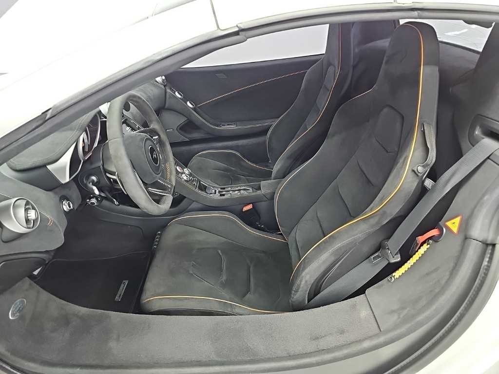 맥라렌 650S 3.8 스파이더 이미지 11