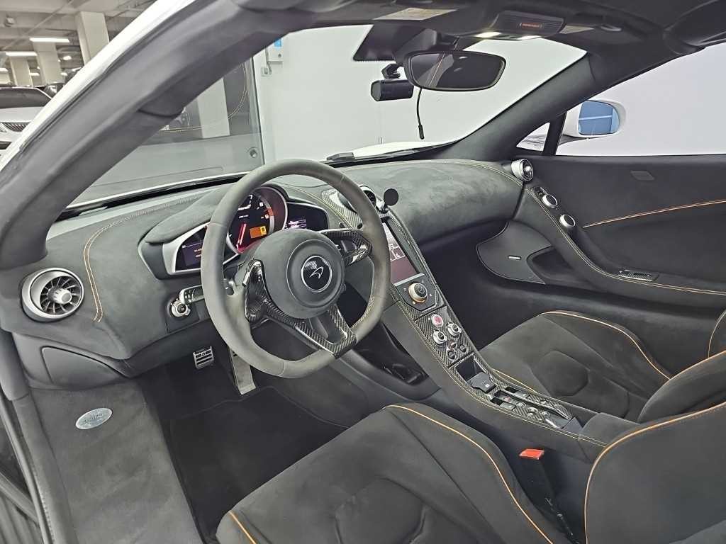 맥라렌 650S 3.8 스파이더 이미지 7