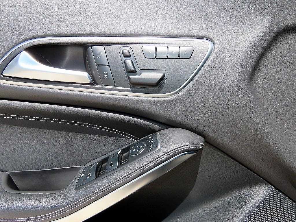 벤츠 CLA 클래스 CLA클래스 CLA 200d 네비 이미지 11