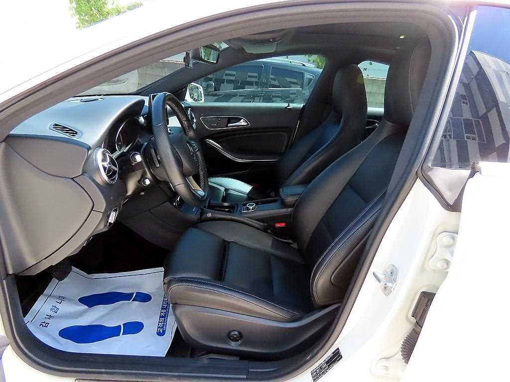 벤츠 CLA 클래스 CLA클래스 CLA 200d 네비 이미지 5
