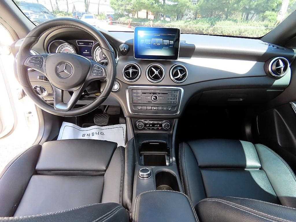 벤츠 CLA 클래스 CLA클래스 CLA 200d 네비 이미지 7