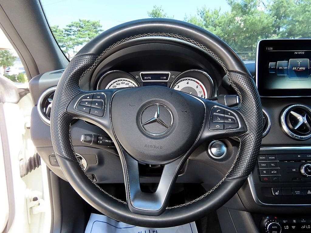 벤츠 CLA 클래스 CLA클래스 CLA 200d 네비 이미지 8