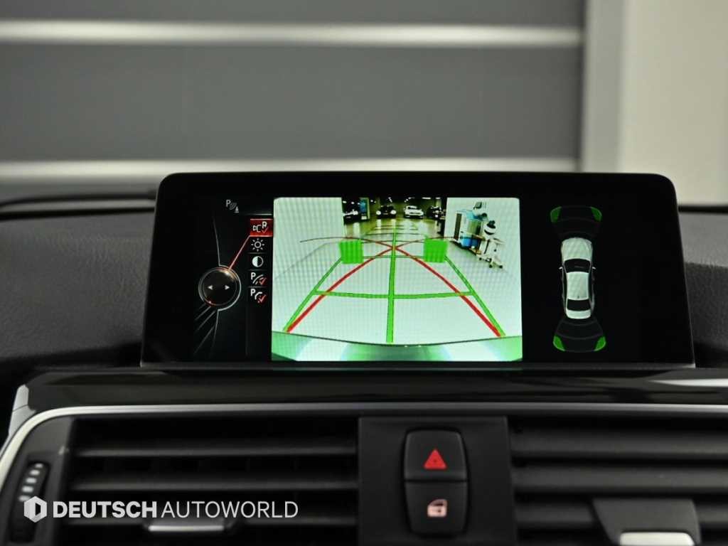 BMW 3시리즈 3시리즈 (F30) 320d 이미지 15