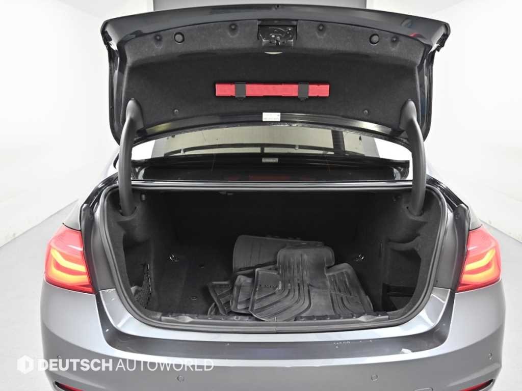 BMW 3시리즈 3시리즈 (F30) 320d 이미지 19