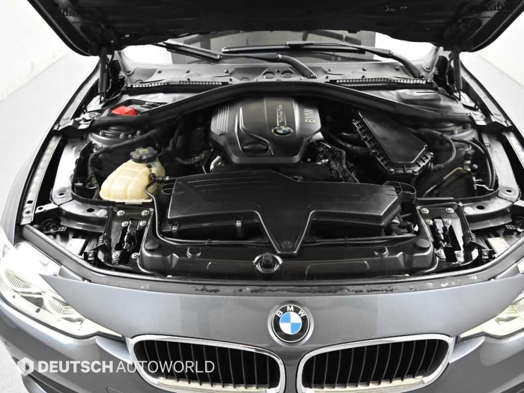 BMW 3시리즈 3시리즈 (F30) 320d 이미지 6