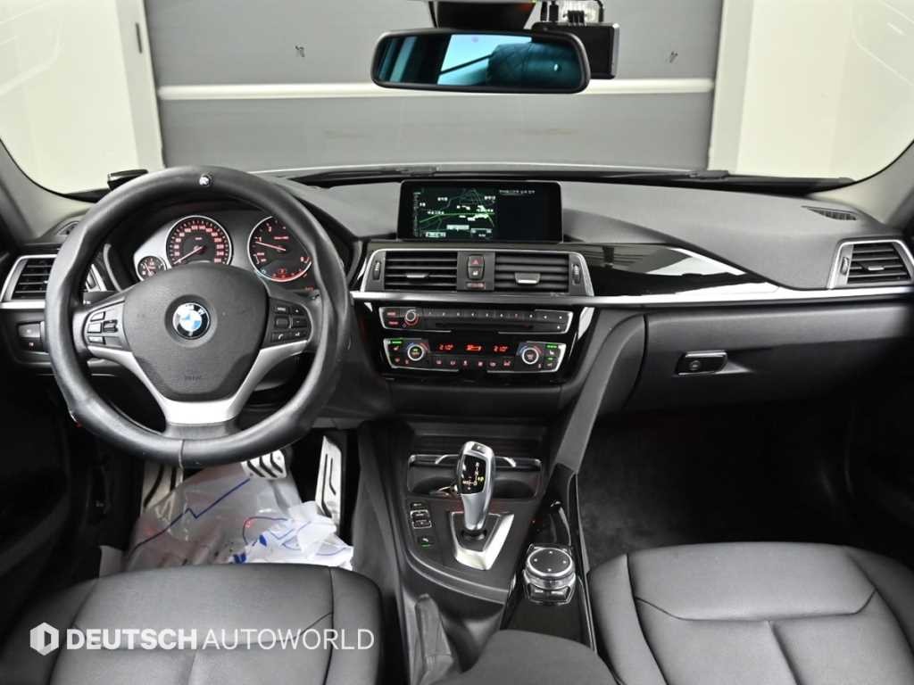BMW 3시리즈 3시리즈 (F30) 320d 이미지 7