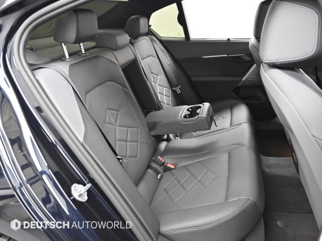 BMW 5시리즈 5시리즈 (G60) 530e M 스포츠 이미지 12