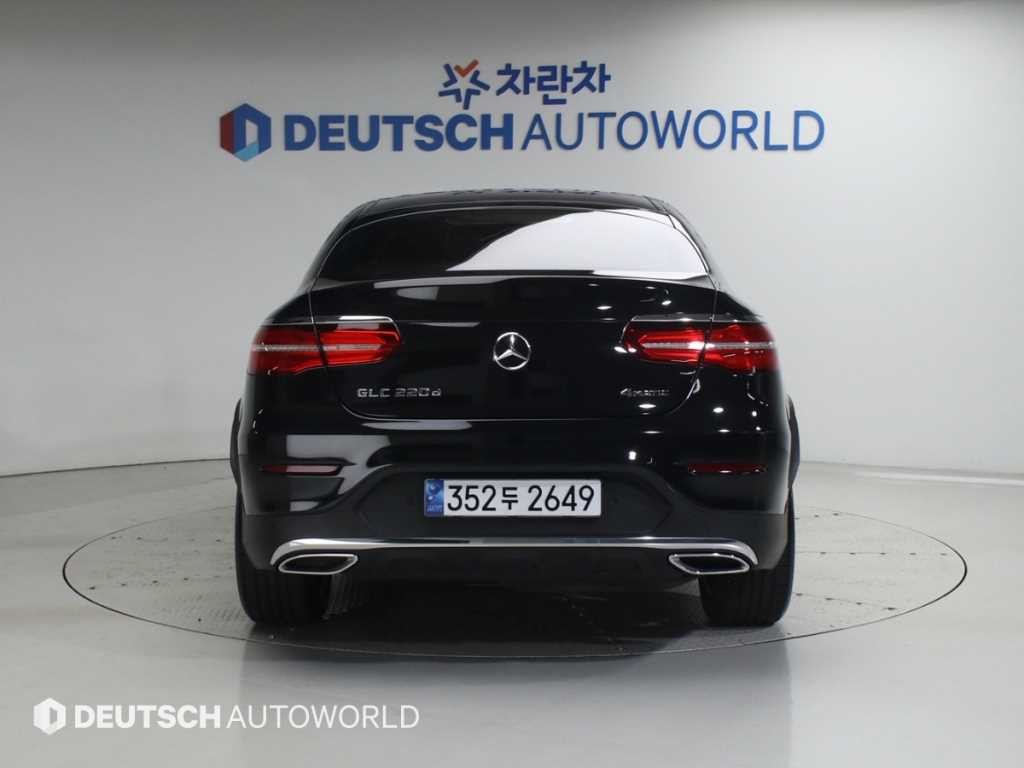 벤츠 GLC 클래스 GLC클래스 X253 GLC 220 d 4MATIC 쿠페 이미지 4