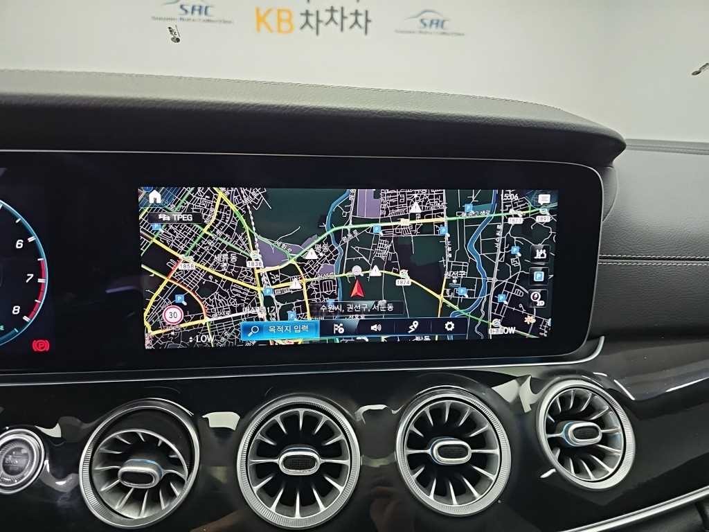 벤츠 AMG GT 4도어 43 4MATIC+ 이미지 15
