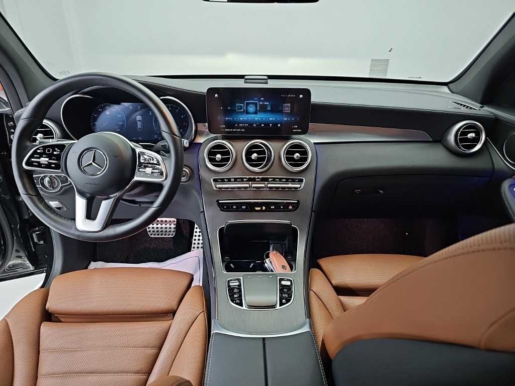 벤츠 GLC 클래스 GLC클래스 X253 GLC 300 4MATIC 쿠페 이미지 7