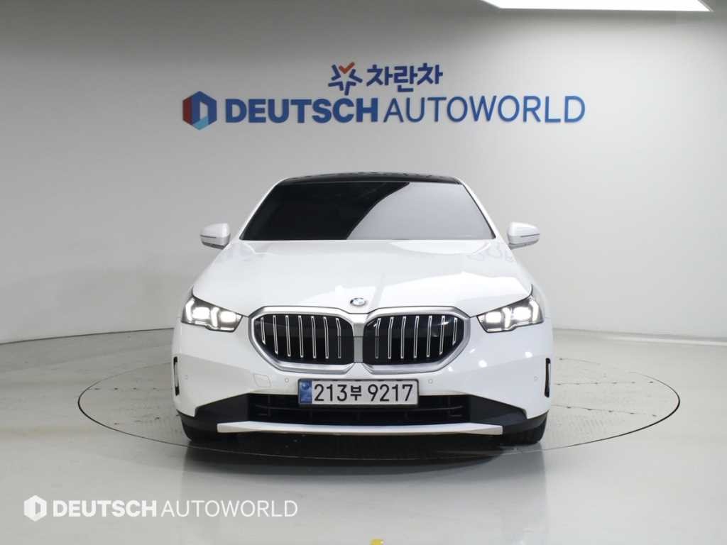 BMW 5시리즈 5시리즈 (G60) 520i 기본형 이미지 3