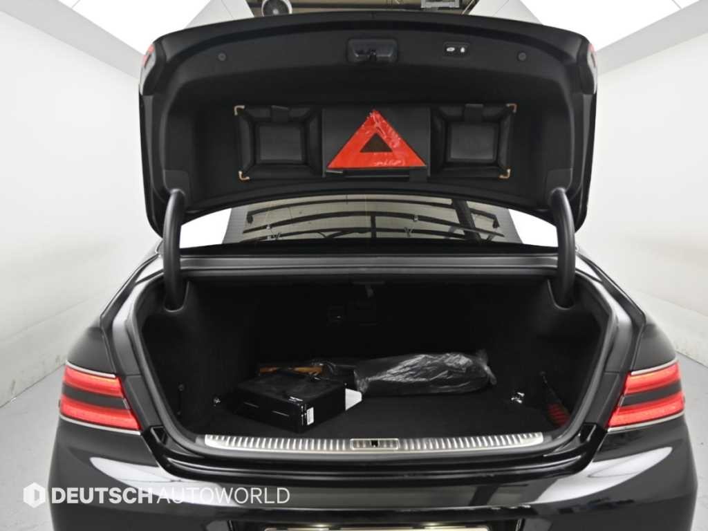 제네시스 G90 5.0 GDI AWD 리무진 프레스티지 이미지 19