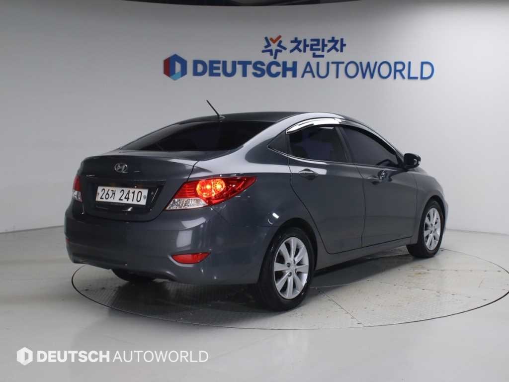 현대 엑센트 엑센트신형 1.6VGT 프리미어 이미지 2