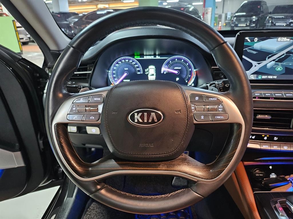 기아 K9 더 K9 3.8 GDI AWD 플래티넘Ⅲ 이미지 8