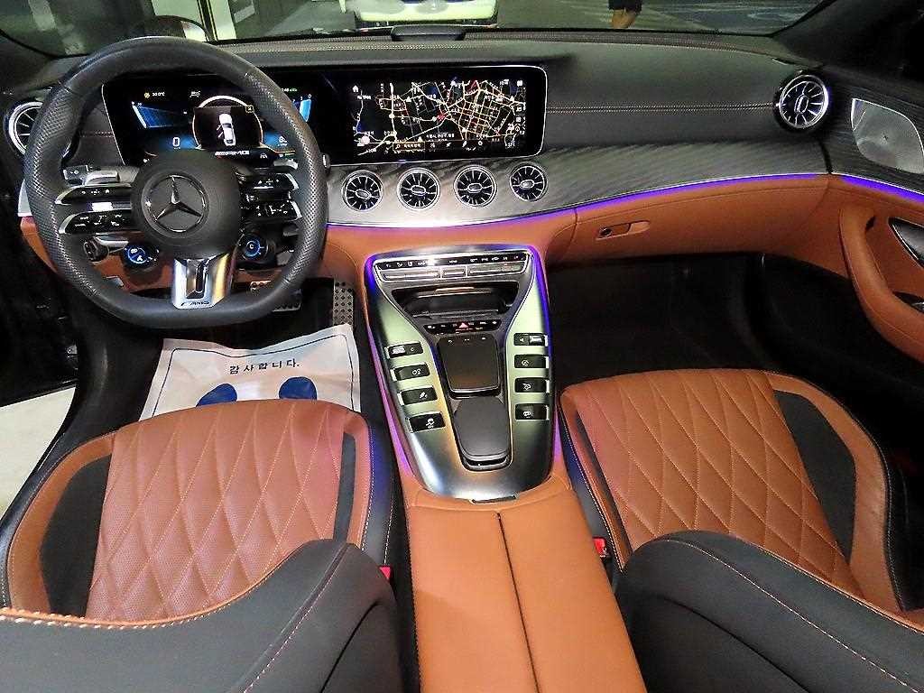 벤츠 AMG GT 4도어 43 4MATIC+ 이미지 10