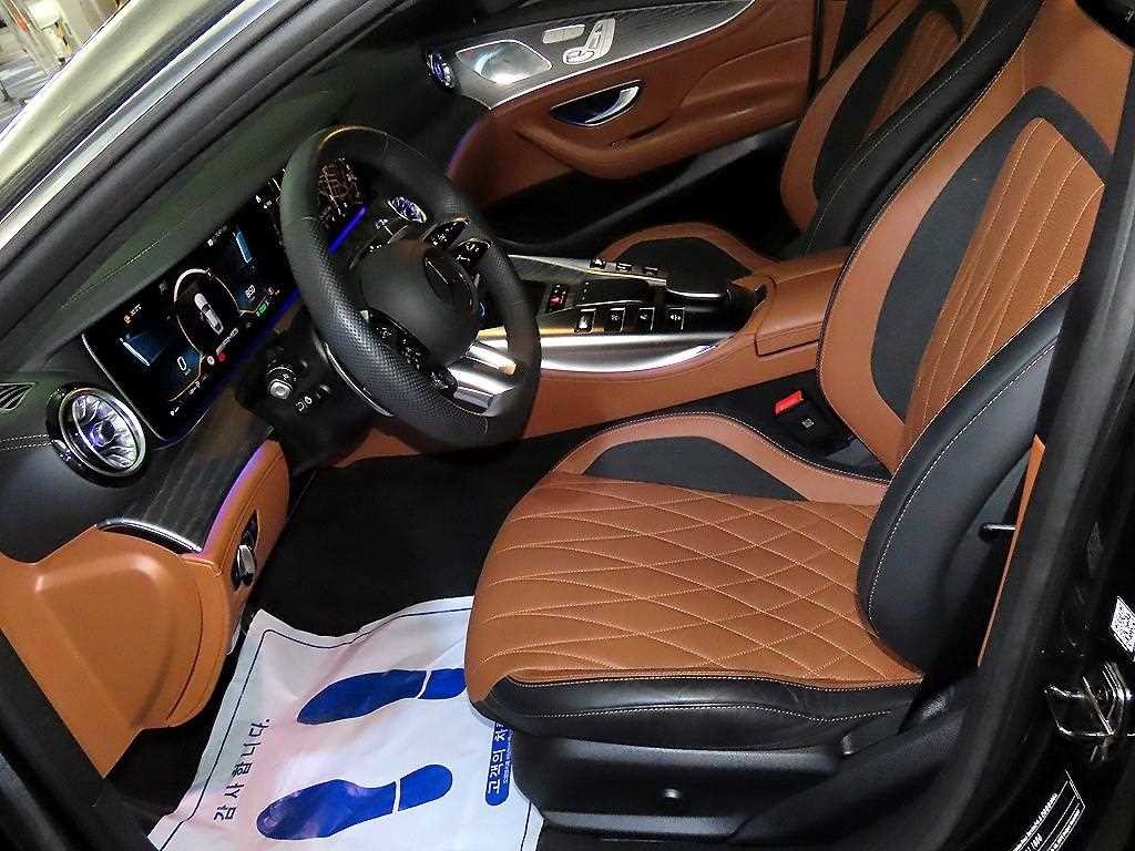 벤츠 AMG GT 4도어 43 4MATIC+ 이미지 6