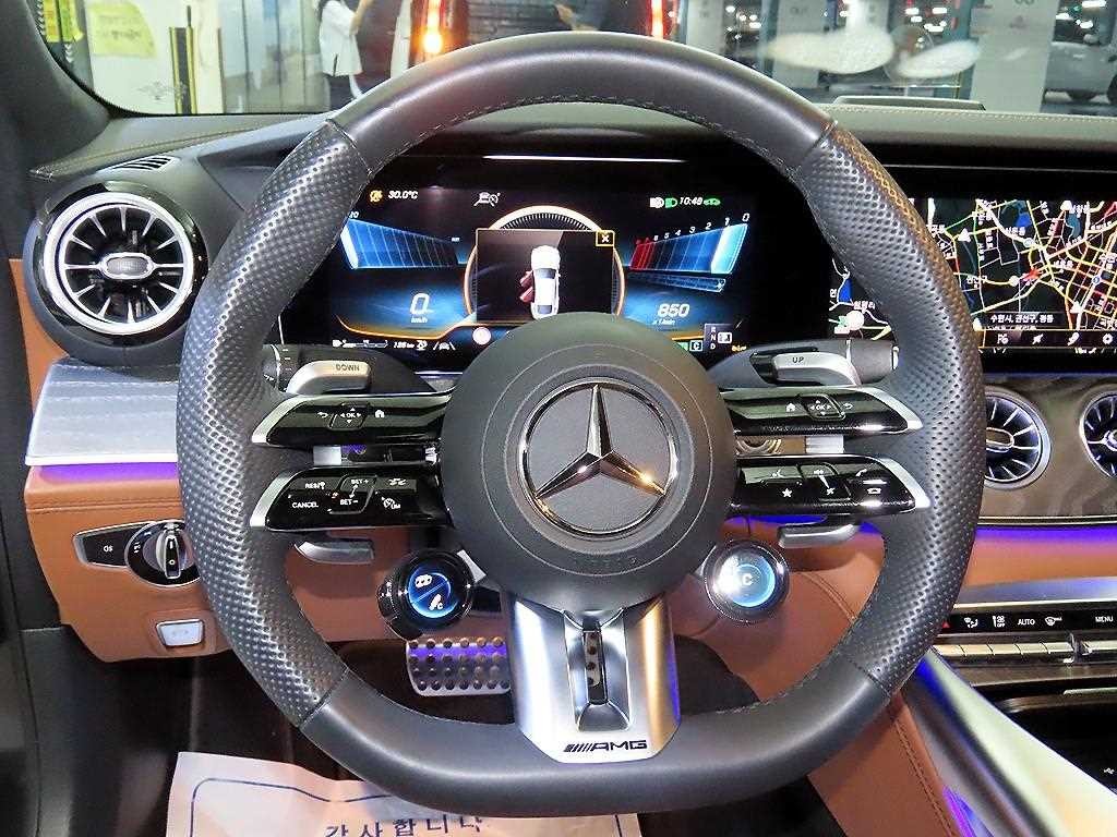 벤츠 AMG GT 4도어 43 4MATIC+ 이미지 8