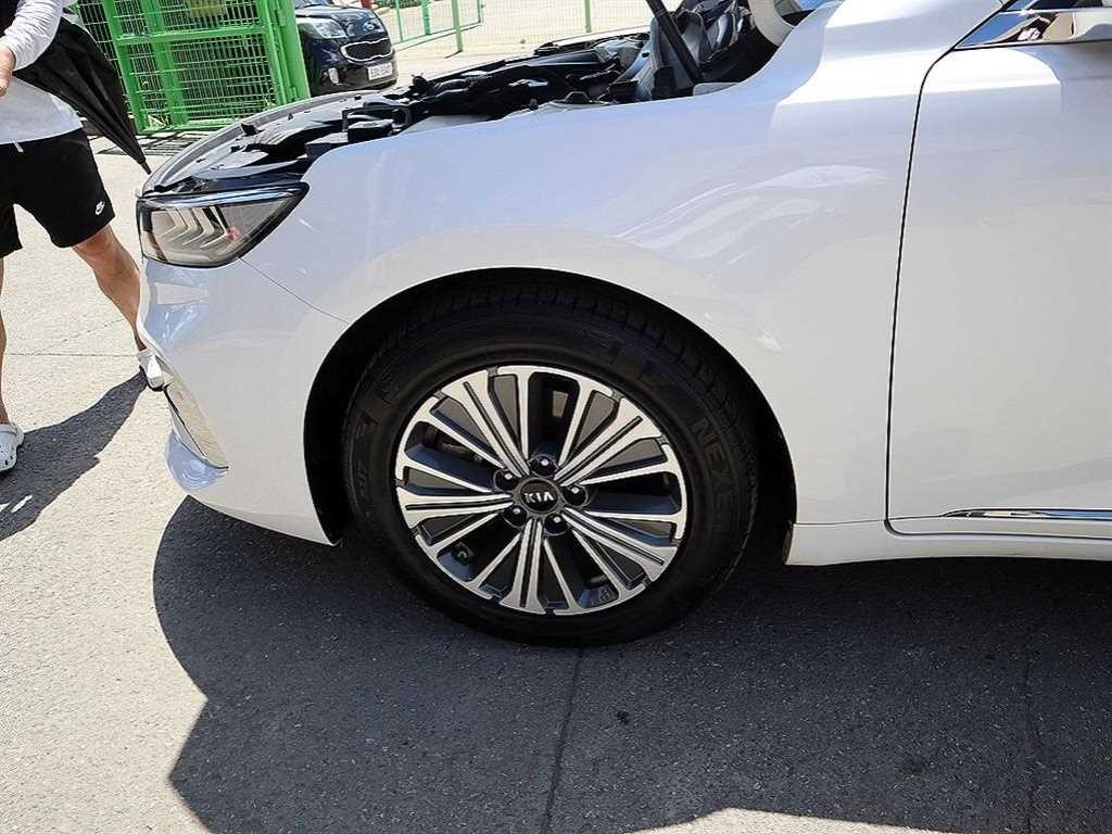 기아 K7 K7 프리미어 가솔린 2.5 GDI 노블레스 이미지 18