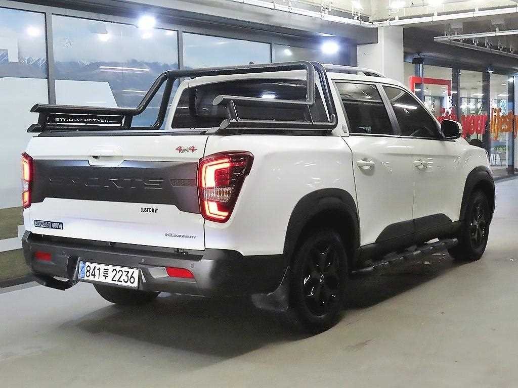 KG모빌리티(쌍용) 렉스턴 더 뉴 렉스턴 스포츠 디젤 2.2 4WD 쿨멘 프레스티지 이미지 4