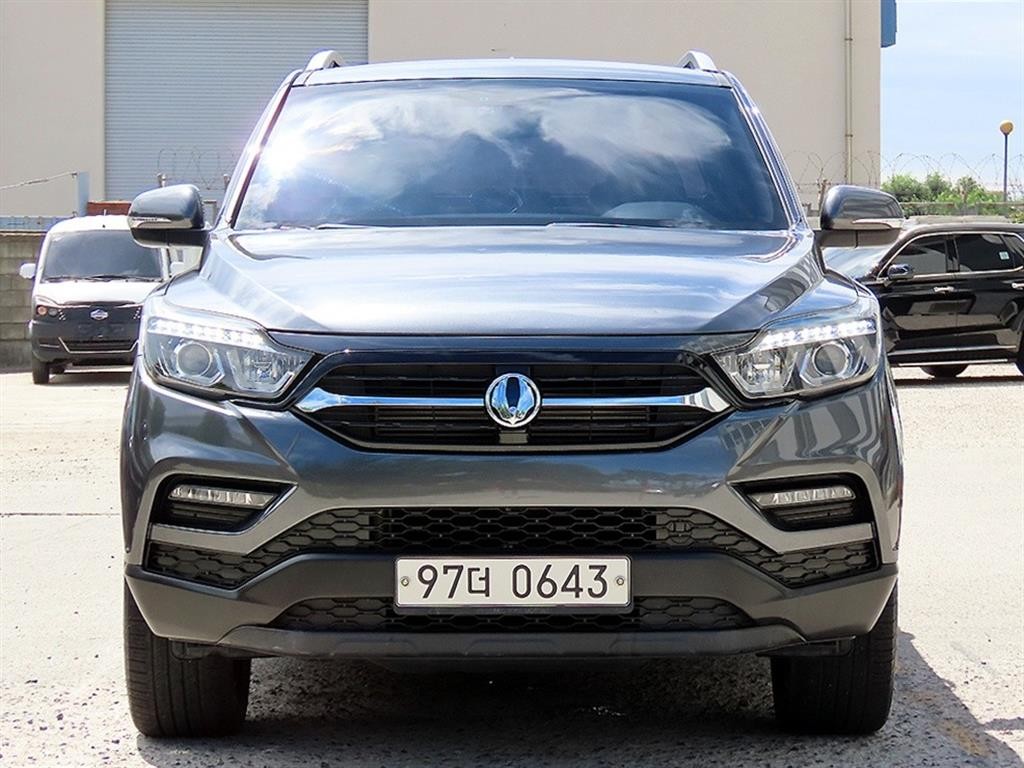 KG모빌리티(쌍용) 렉스턴 렉스턴 스포츠 4WD 디젤 2.2 프레스티지 스페셜 이미지 1