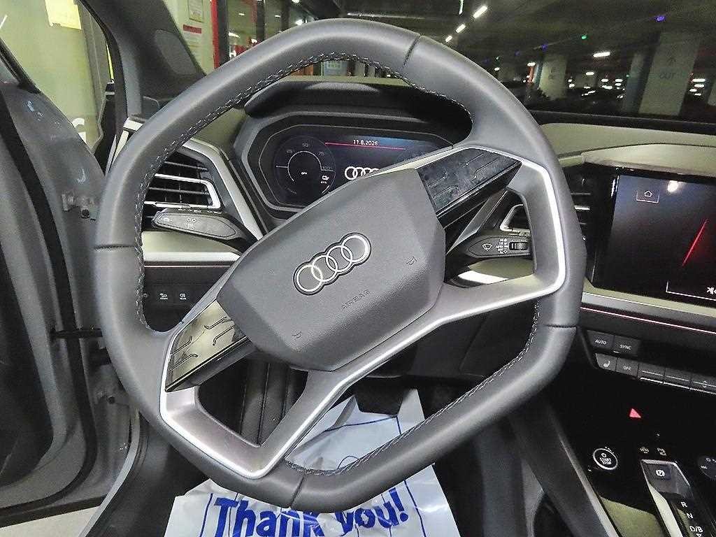 아우디 Q4 Q4 e-트론 45 이미지 8