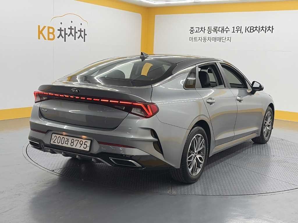 기아 K5 K5 3세대 2.0 노블레스 이미지 4