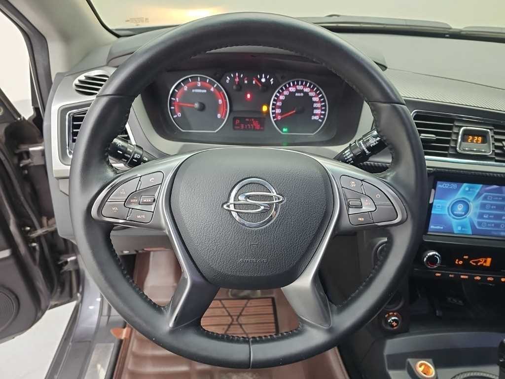 KG모빌리티(쌍용) 코란도 더뉴코란도스포츠 CX7(4WD) 클럽 이미지 9