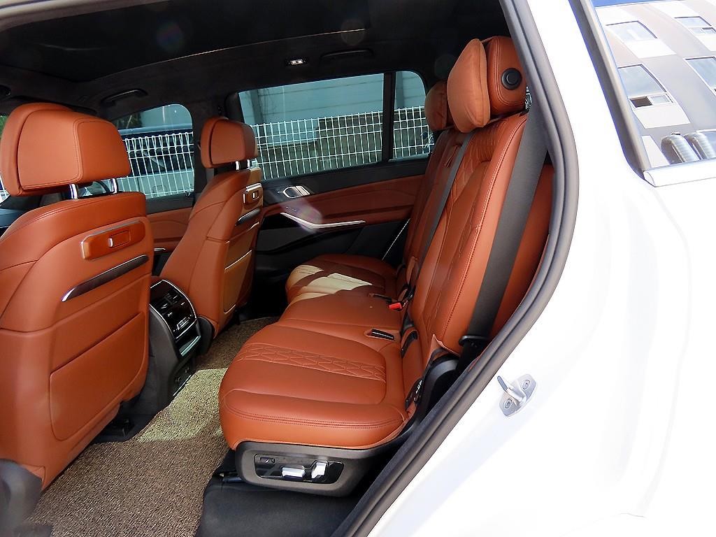 BMW X7 X7 (G07) xDrive 40i M 스포츠 이미지 6