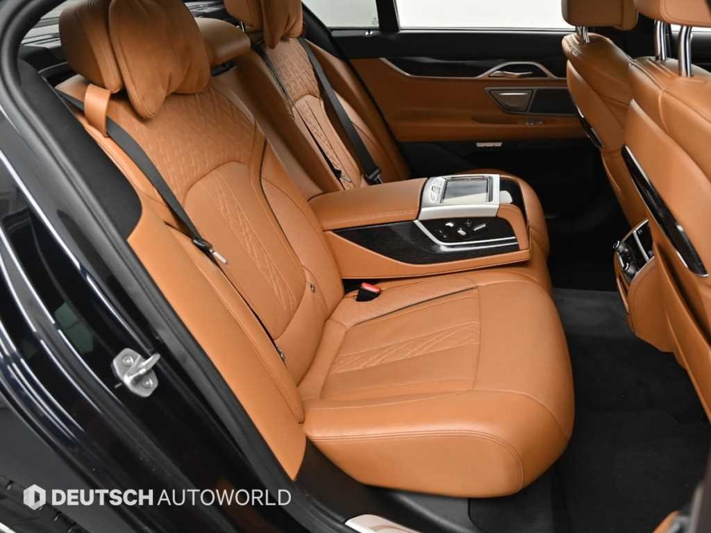 BMW 7시리즈 7시리즈 (G11) 730d xDrive M 스포츠 이미지 12