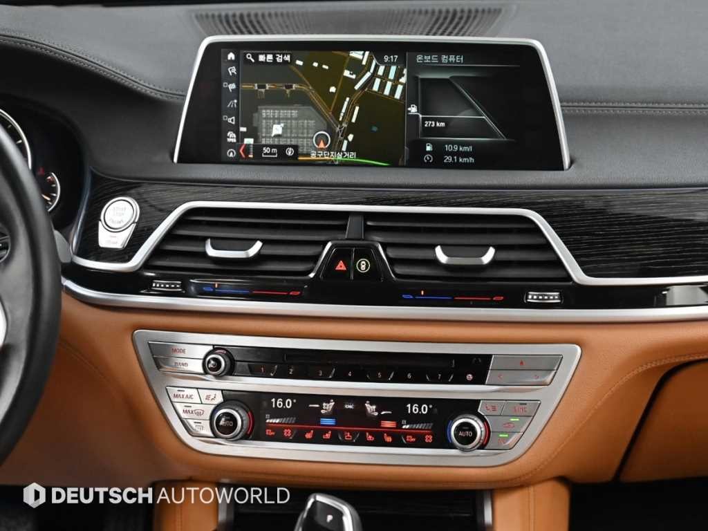 BMW 7시리즈 7시리즈 (G11) 730d xDrive M 스포츠 이미지 14