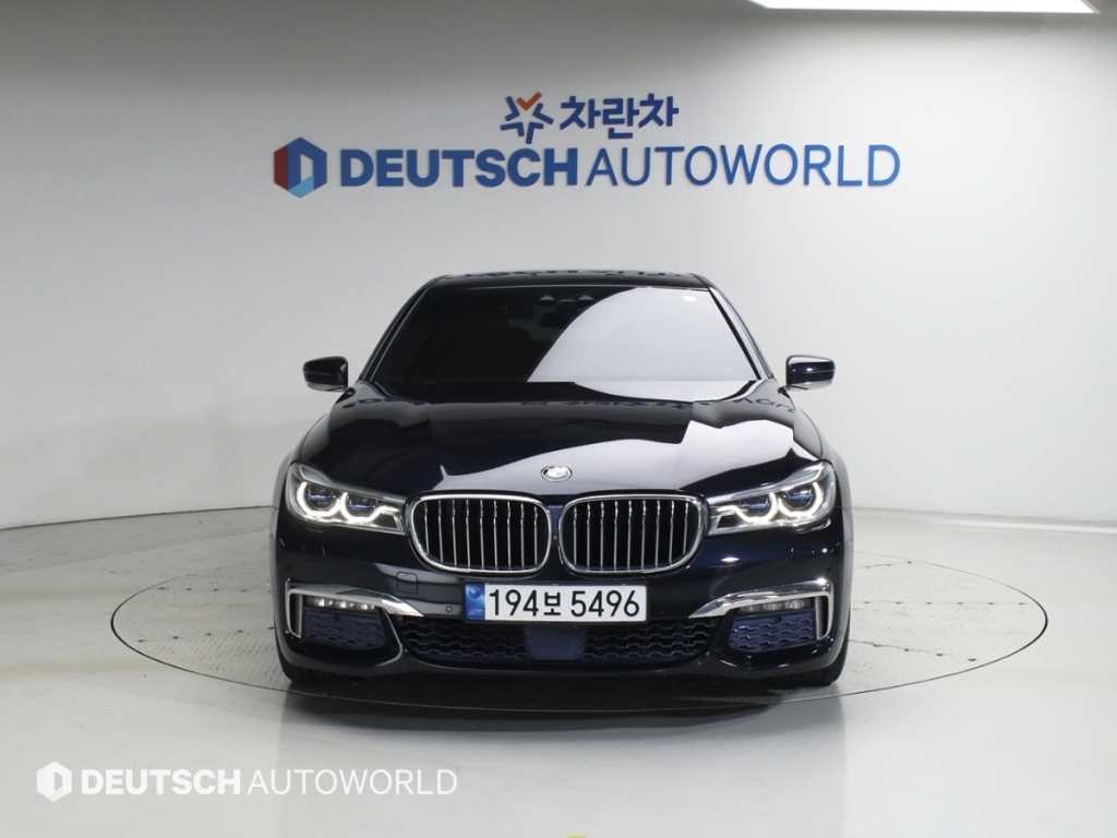 BMW 7시리즈 7시리즈 (G11) 730d xDrive M 스포츠 이미지 3