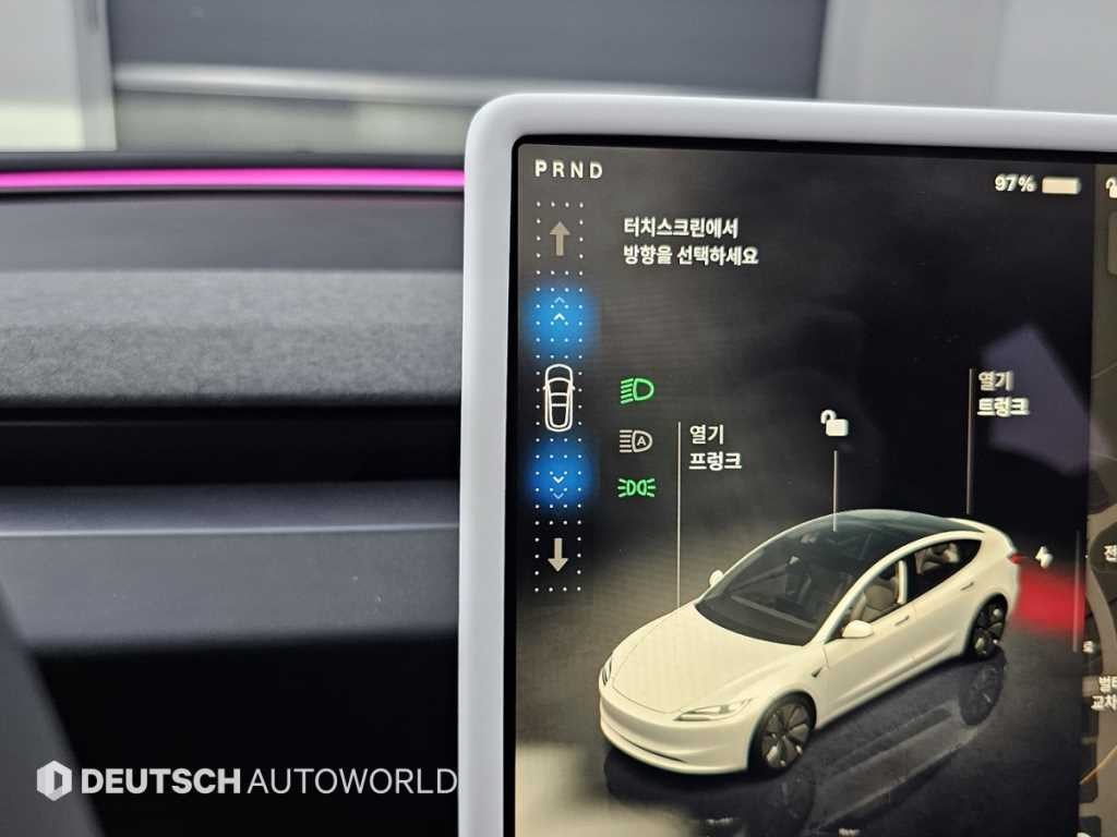 테슬라 모델 3 RWD 이미지 9