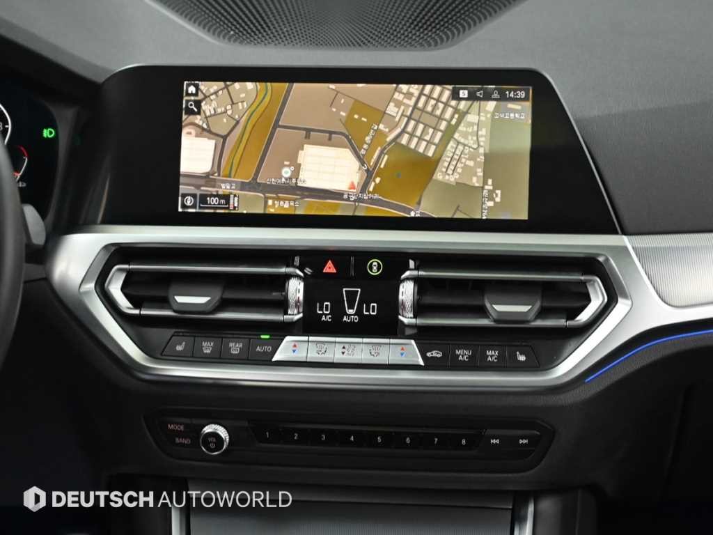 BMW 3시리즈 3시리즈 (G20) 320i M 스포츠 이미지 14
