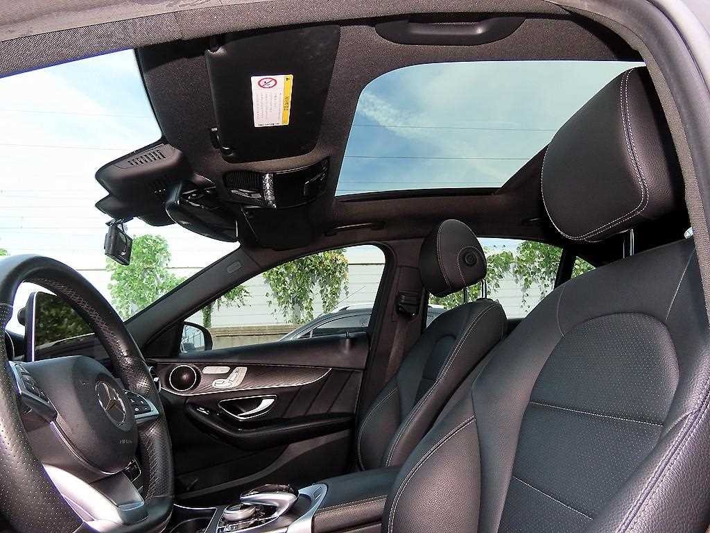 벤츠 C 클래스 C클래스 W205 C250 d 4MATIC 이미지 17