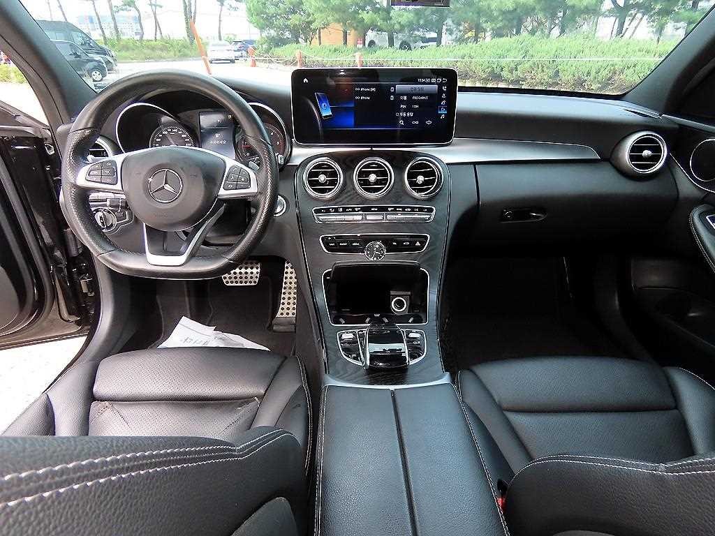 벤츠 C 클래스 C클래스 W205 C250 d 4MATIC 이미지 7