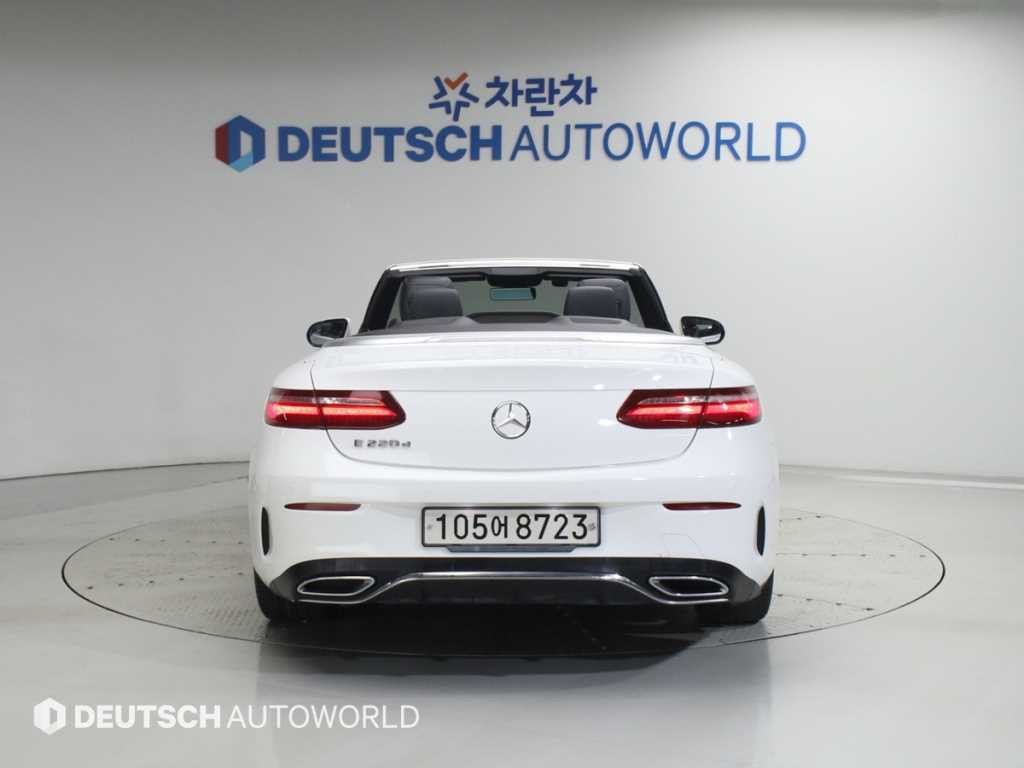 벤츠 E 클래스 E-클래스 W213 E220d 카브리올레 이미지 4
