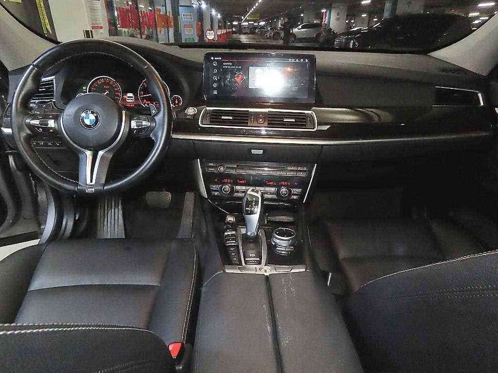 BMW 그란투리스모 5시리즈 GT (F07) GT 30d xDRIVE 이미지 10