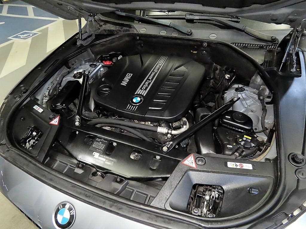 BMW 그란투리스모 5시리즈 GT (F07) GT 30d xDRIVE 이미지 19