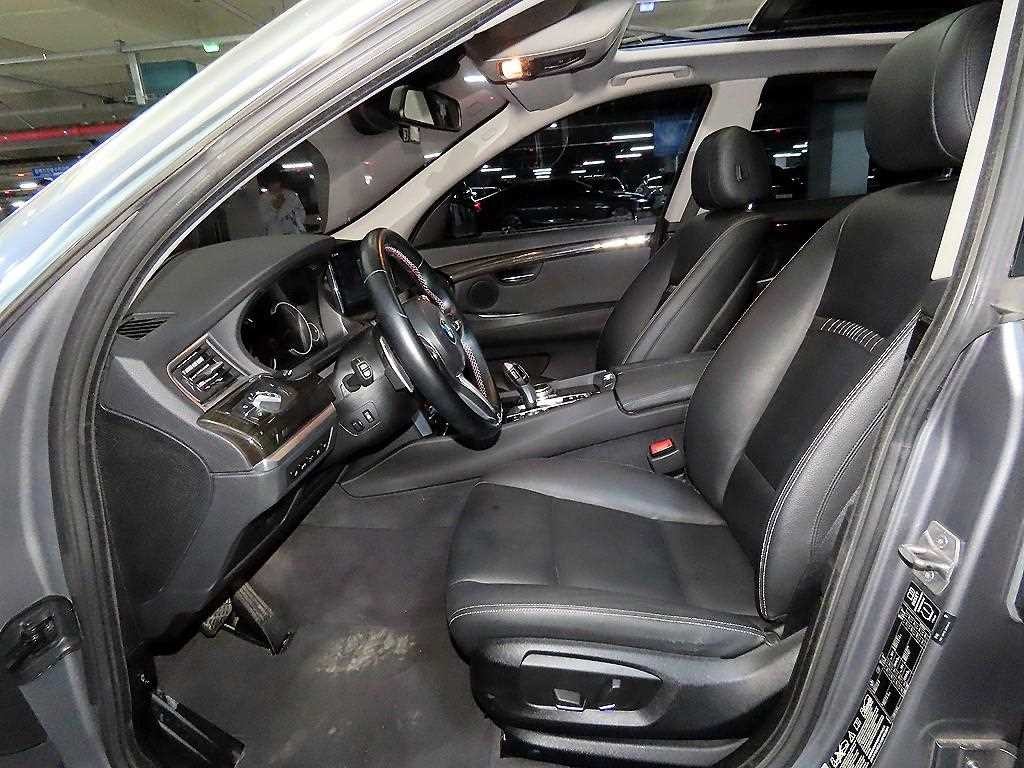 BMW 그란투리스모 5시리즈 GT (F07) GT 30d xDRIVE 이미지 6