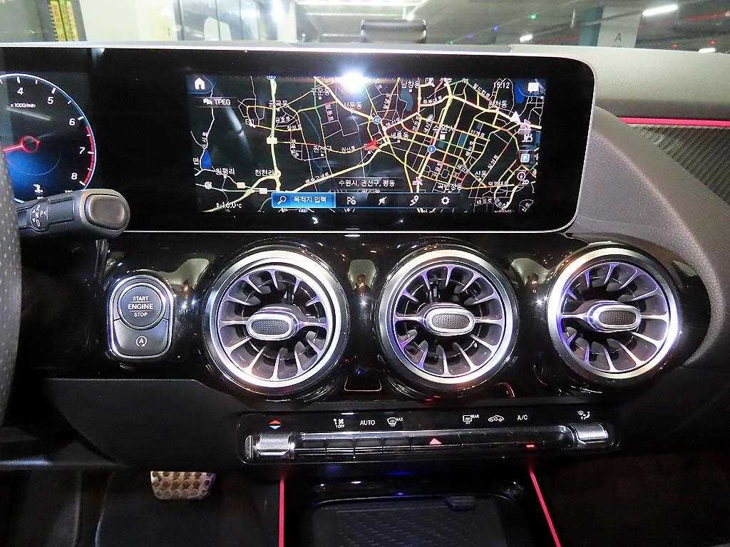 벤츠 GLA 클래스 GLA클래스 H247 GLA250 4MATIC 이미지 11