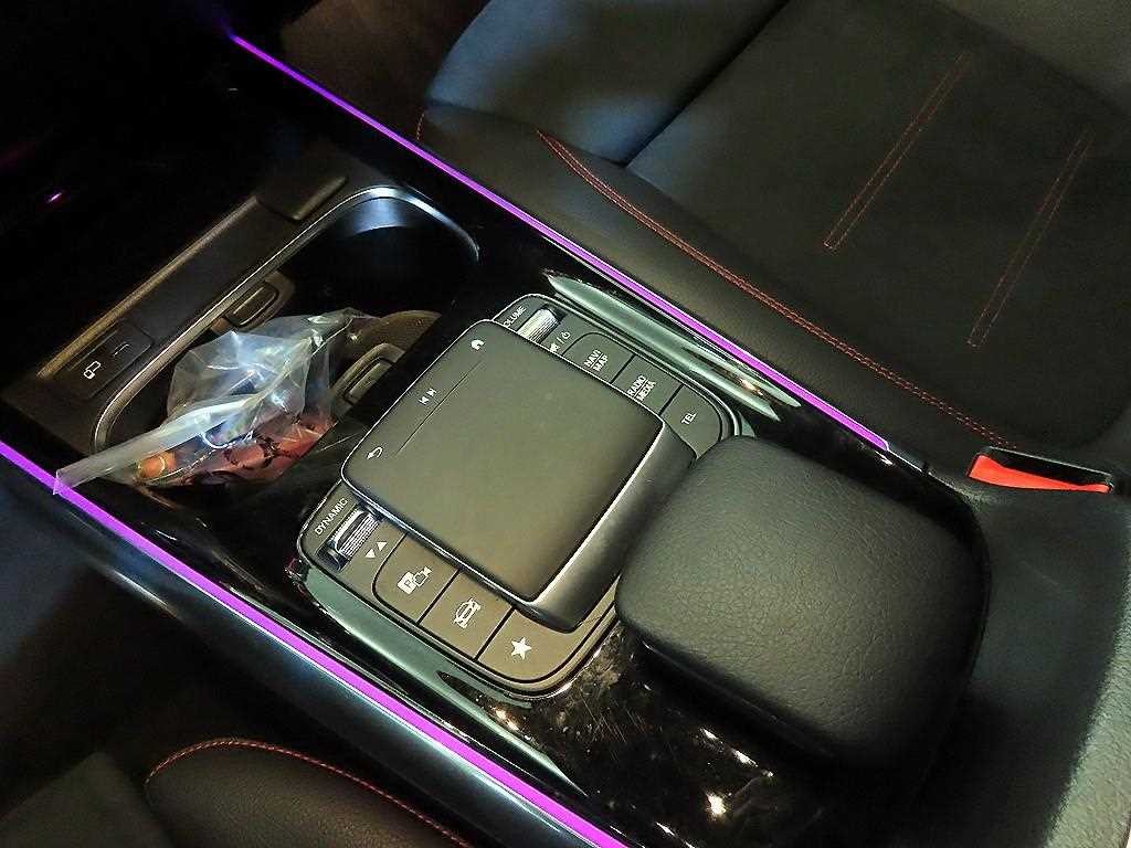 벤츠 GLA 클래스 GLA클래스 H247 GLA250 4MATIC 이미지 13