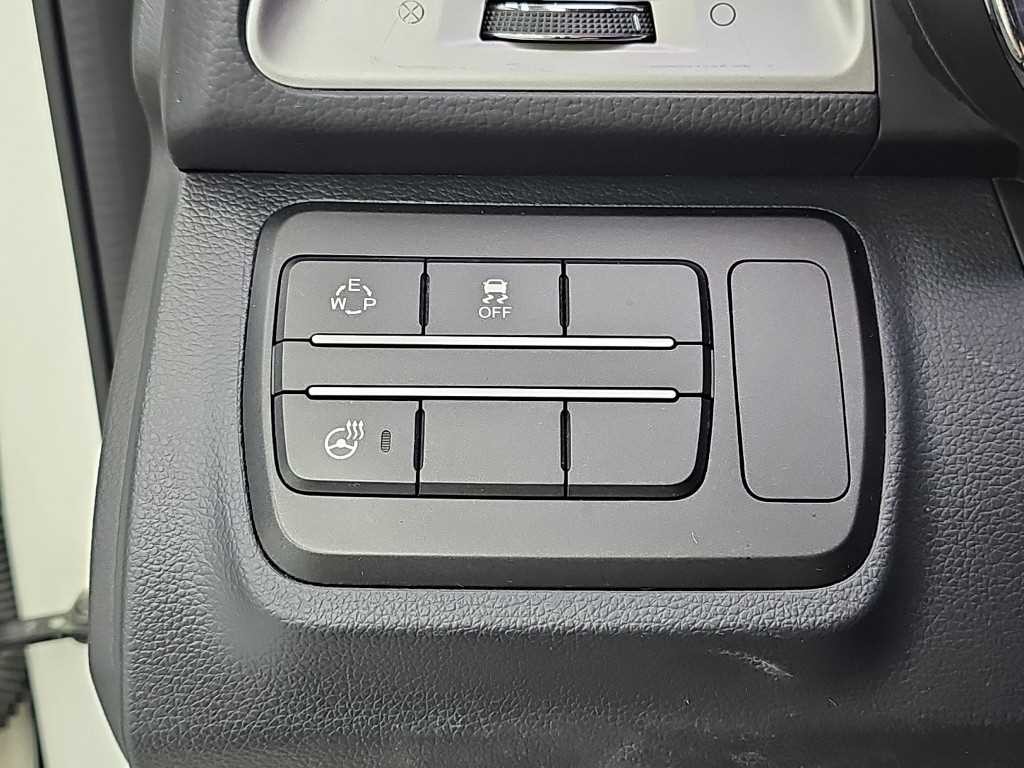 KG모빌리티(쌍용) 티볼리 가솔린 2WD 1.6 VX 이미지 17
