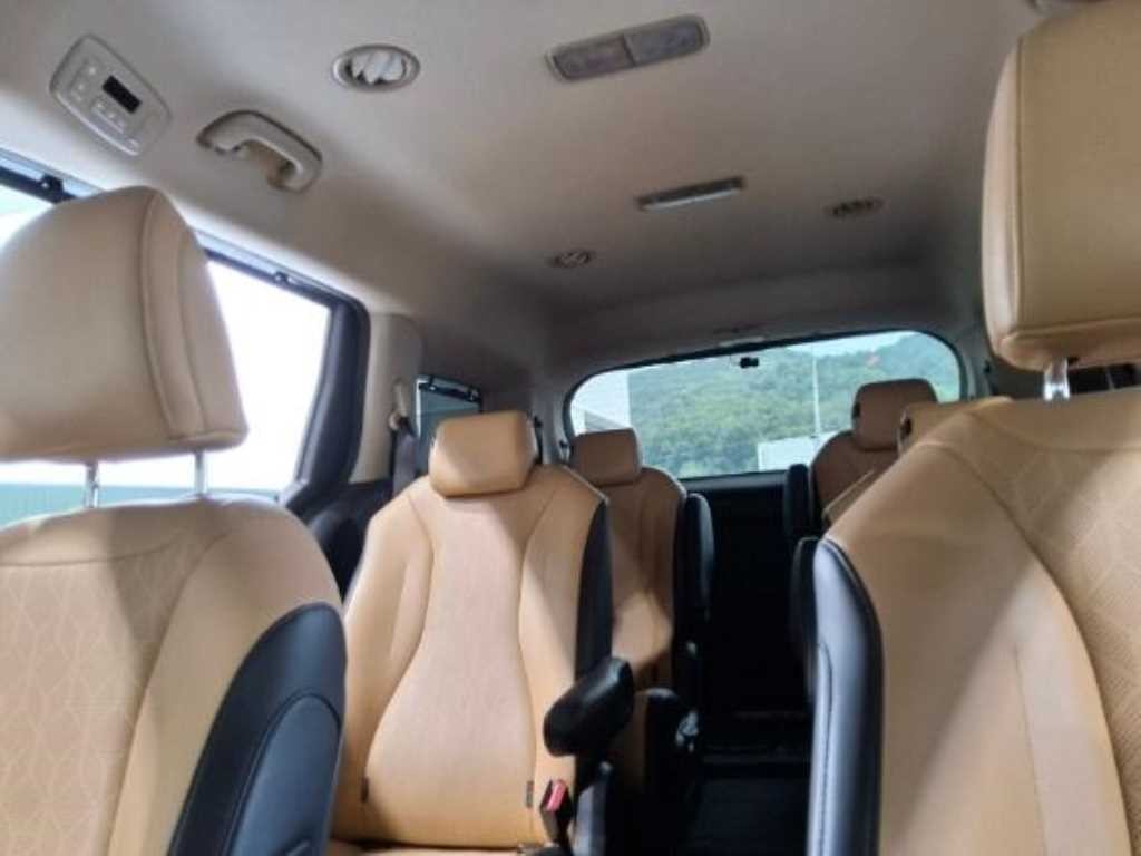 기아 카니발 카니발 4세대 디젤 9인승 노블레스 이미지 9